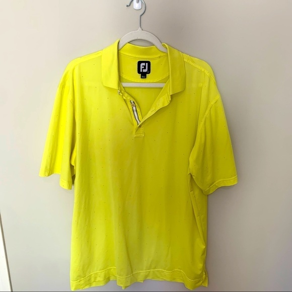 Men's Footjoy Neon Yellow with Silver Arrow Design Golf Polo Size L - Picture 1 of 9